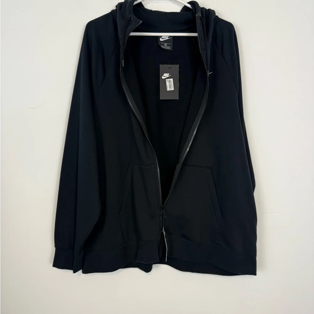 Nike One Dri-FIT Full-Zip Hoodie. Women’s. Black. Plus Size 1X. NWT.